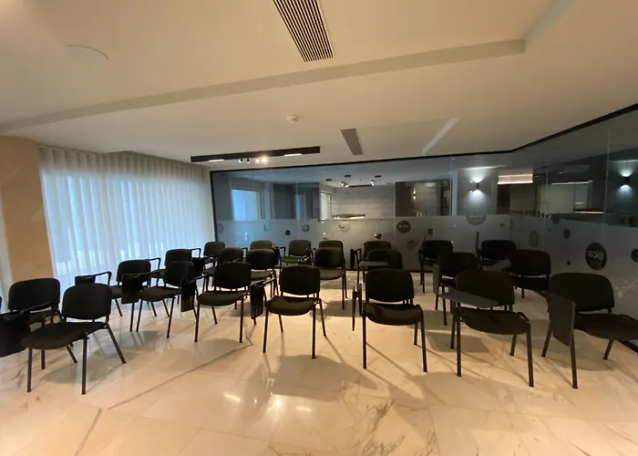 Bom Sucesso Hotel By Gaiarooms Porto